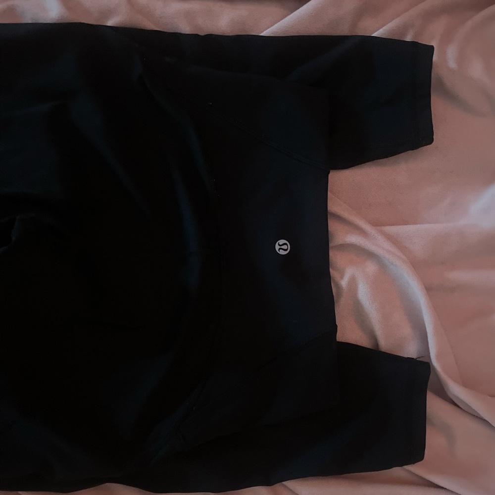 Lululemon black leggings